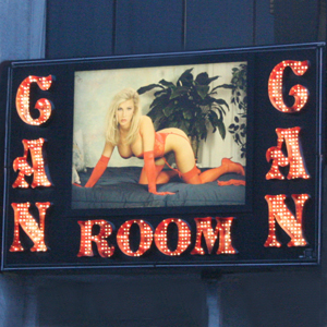 Can-Can Room