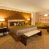 mandalay bay hotel room