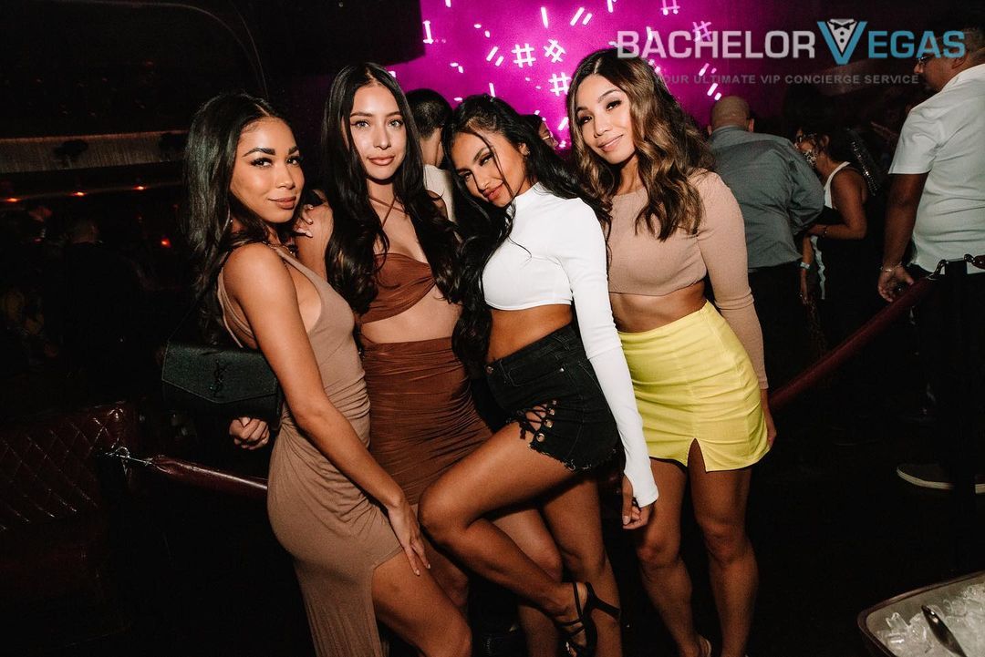 vegas girls at jewel nightclub